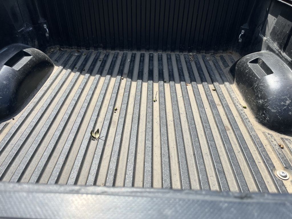 Toyota Tundra 4WD  2022