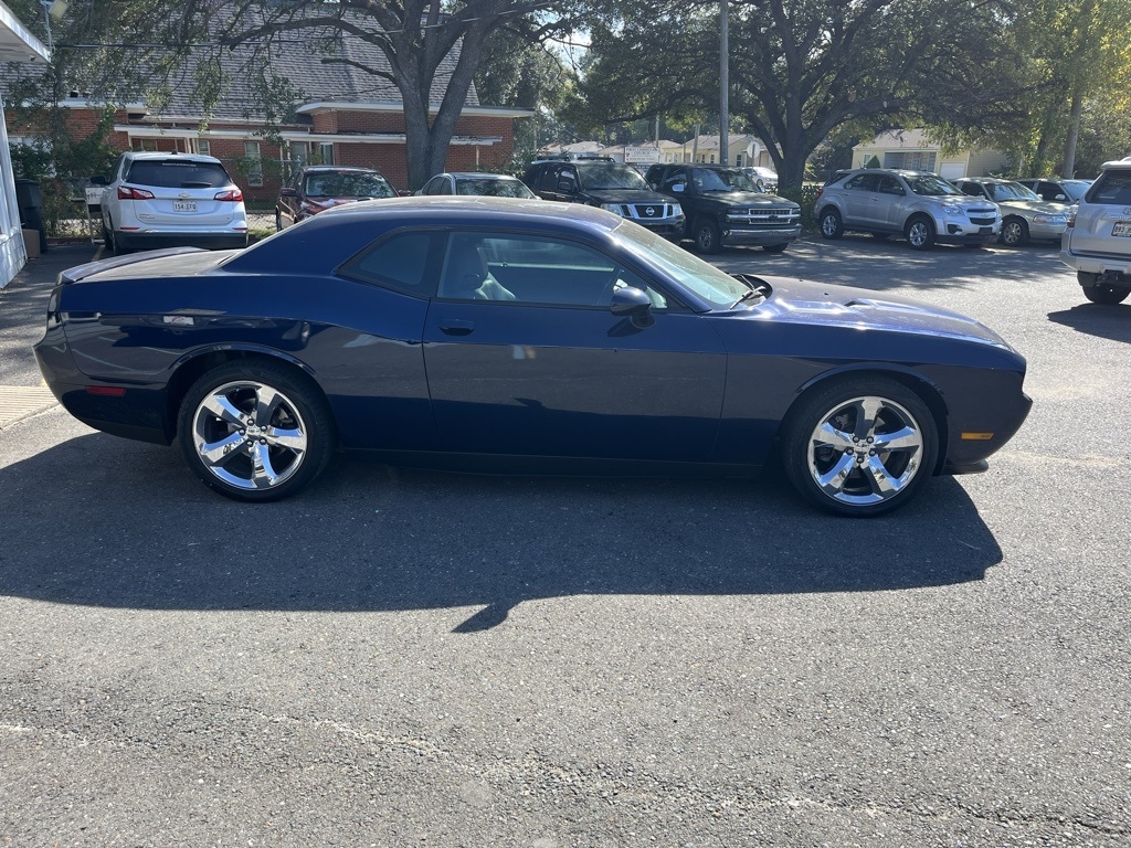 Dodge Challenger  2013