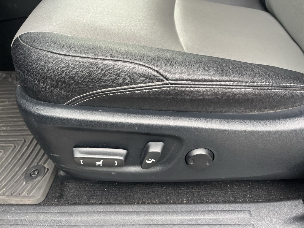 Toyota 4Runner  2015 Toyota 4Runner  2015