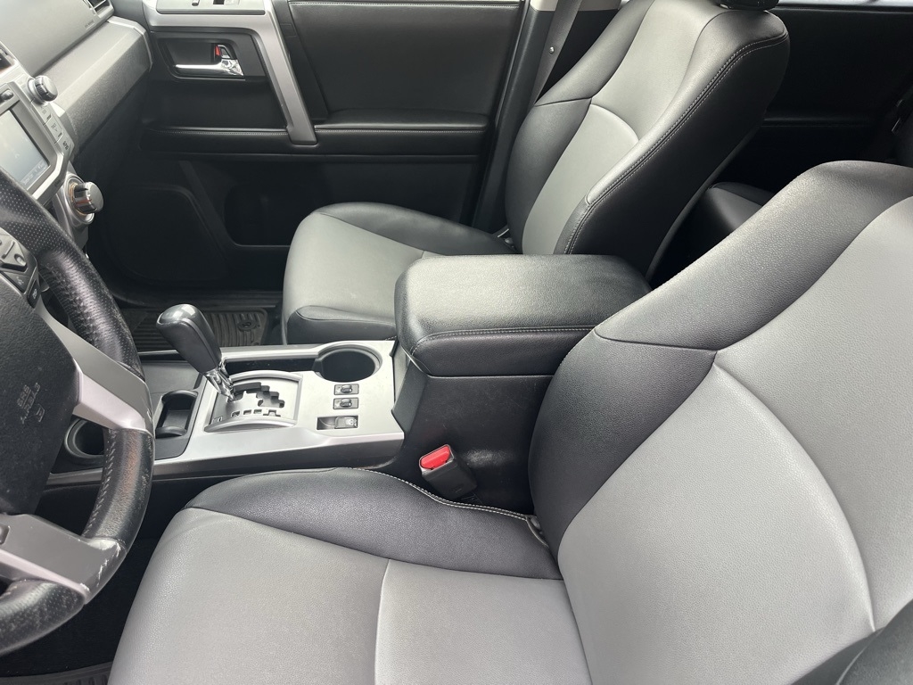 Toyota 4Runner  2015