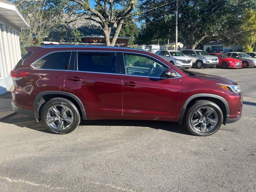 Toyota Highlander  2018