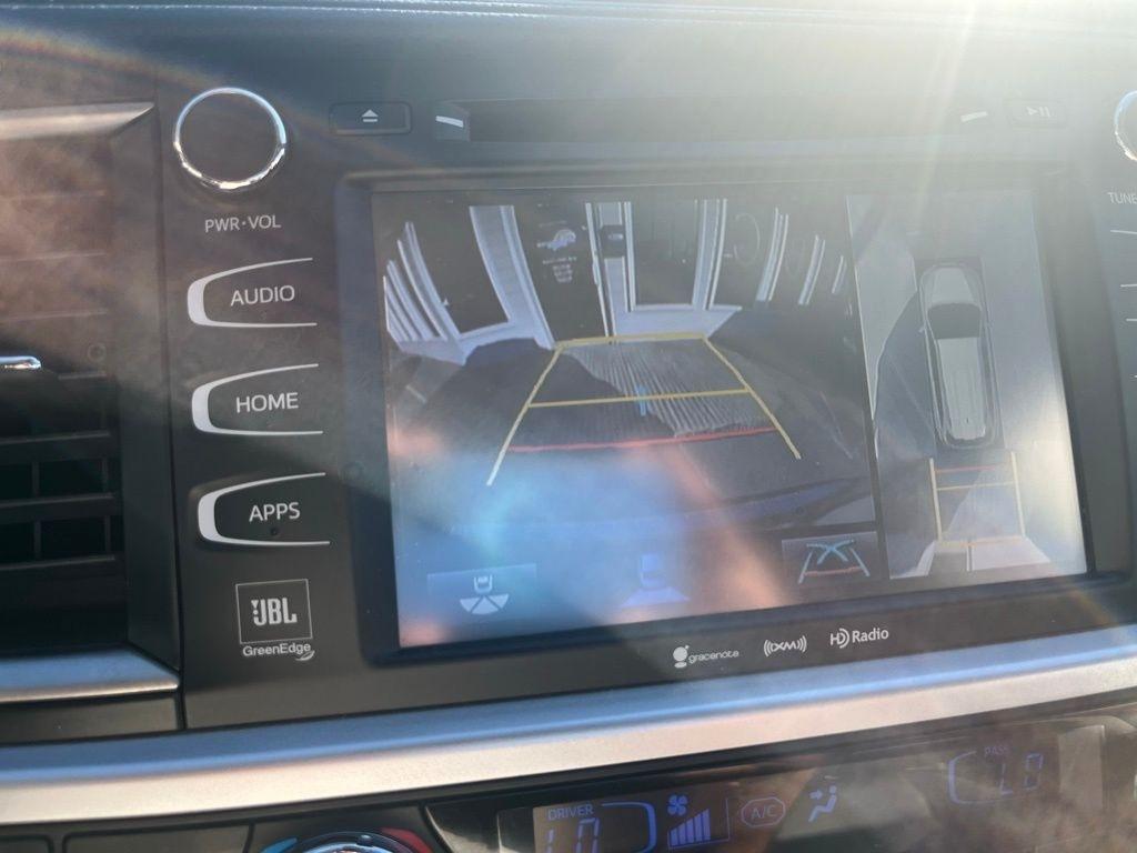 Toyota Highlander  2018