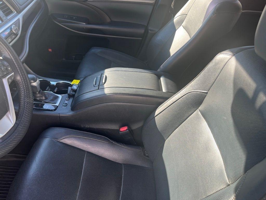 Toyota Highlander  2018