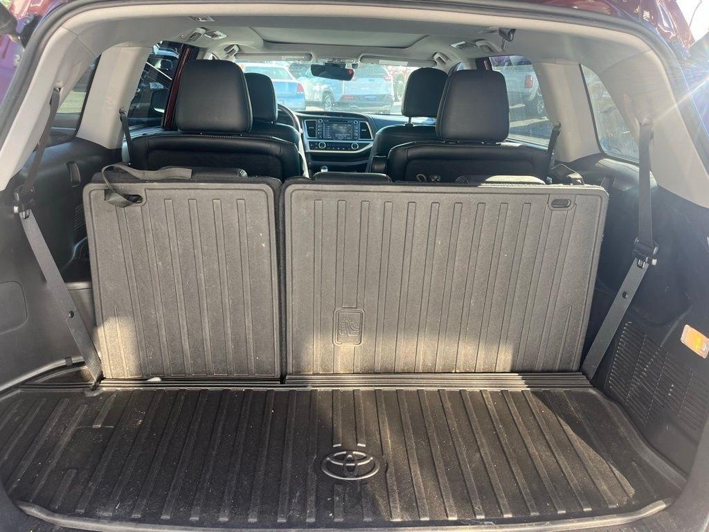 Toyota Highlander  2018