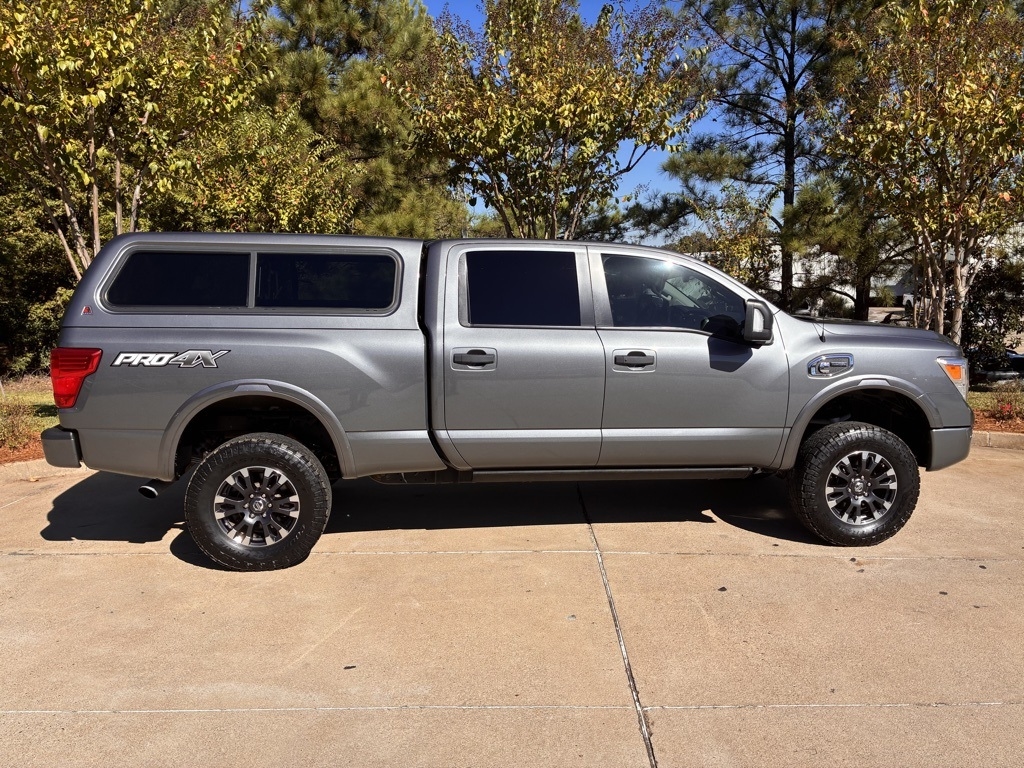 Nissan Titan XD  2018 Nissan Titan XD  2018