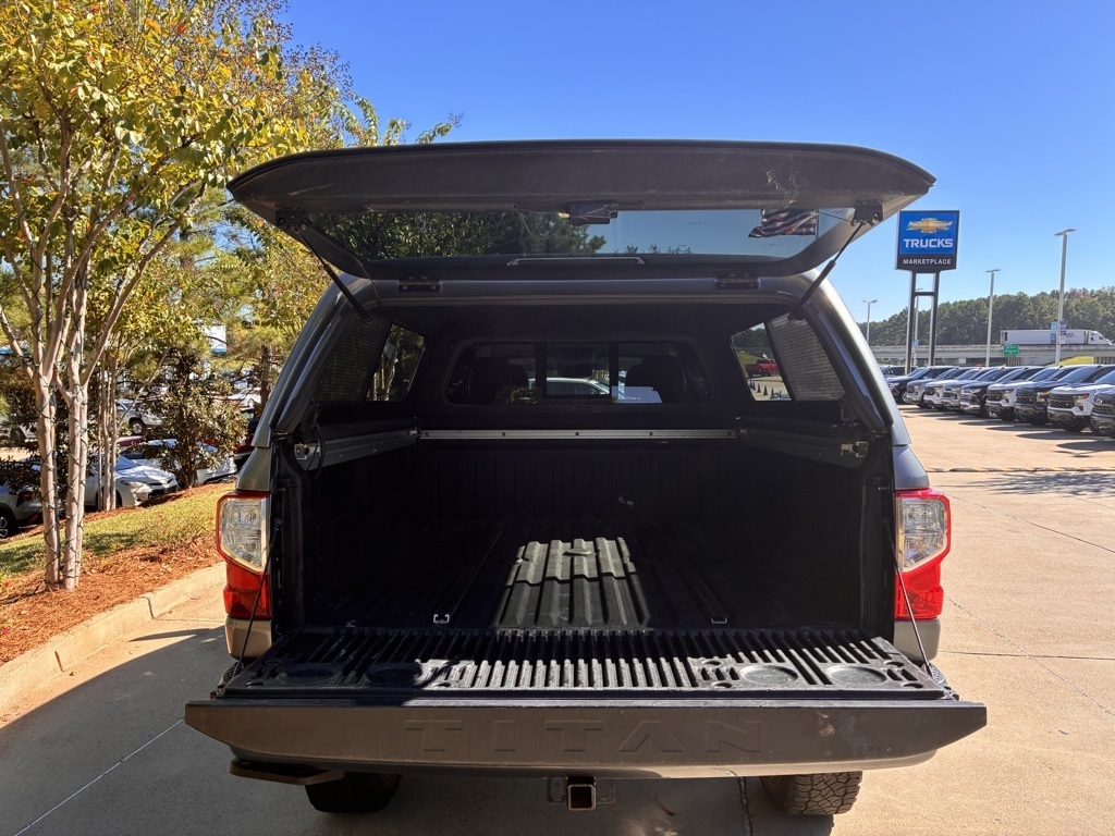 Nissan Titan XD  2018 Nissan Titan XD  2018