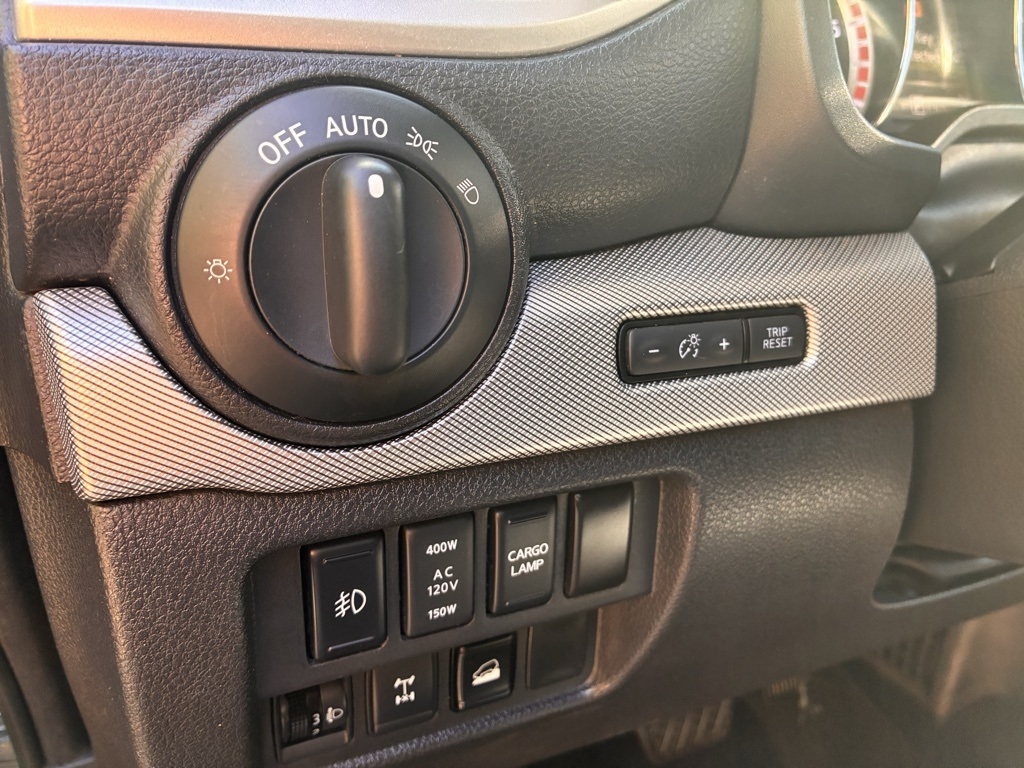 Nissan Titan XD  2018 Nissan Titan XD  2018