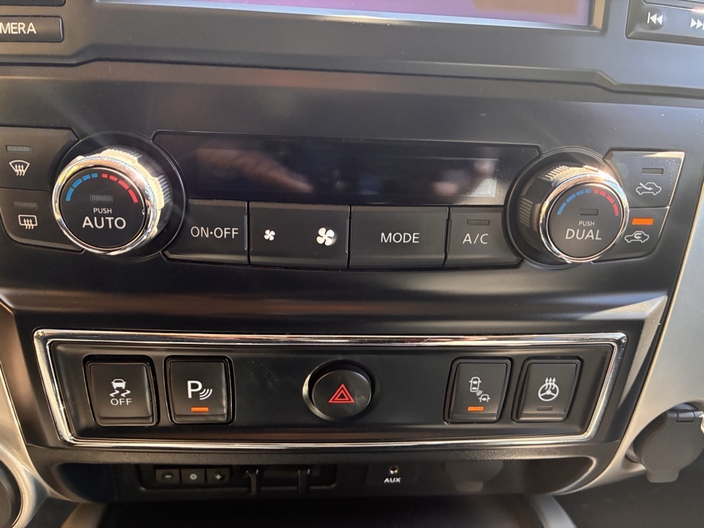 Nissan Titan XD  2018 Nissan Titan XD  2018