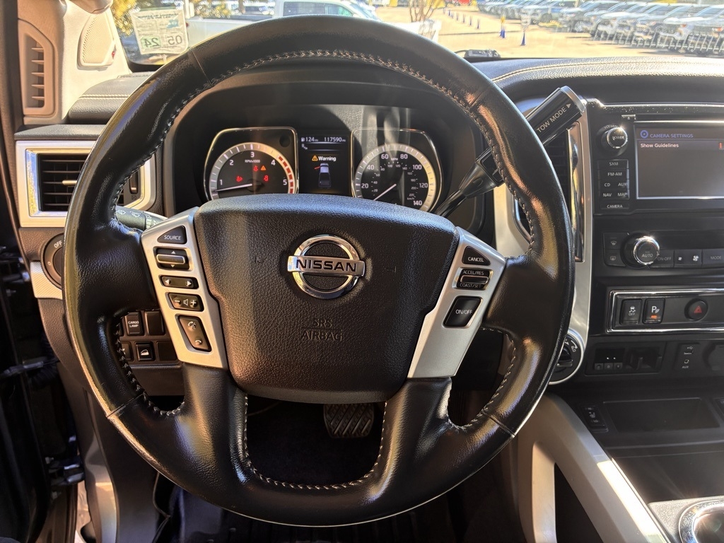 Nissan Titan XD  2018 Nissan Titan XD  2018