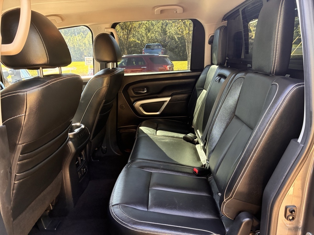 Nissan Titan XD  2018