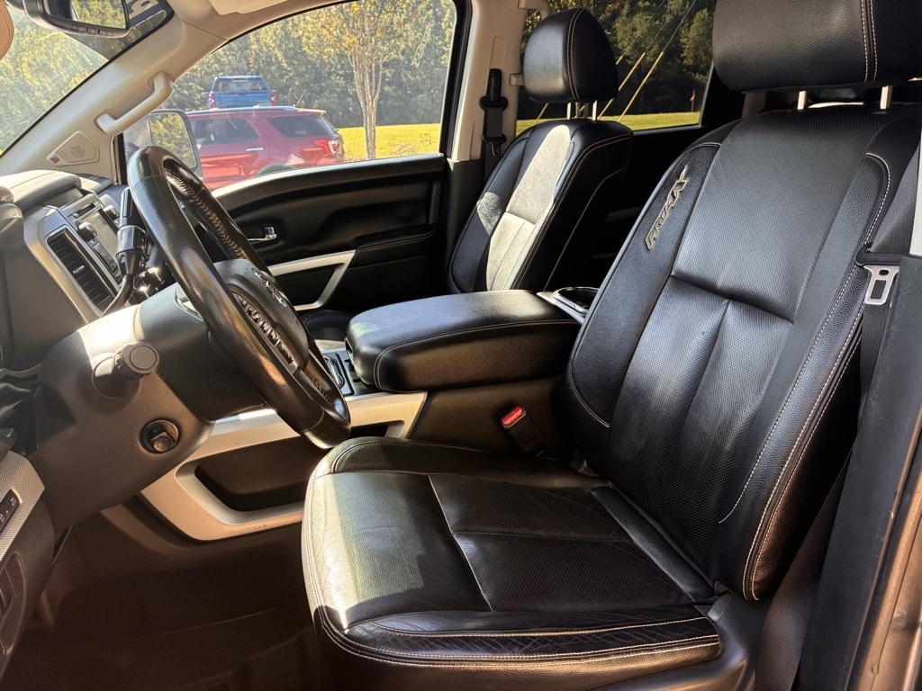 Nissan Titan XD  2018