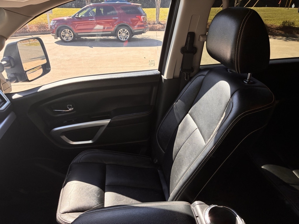 Nissan Titan XD  2018