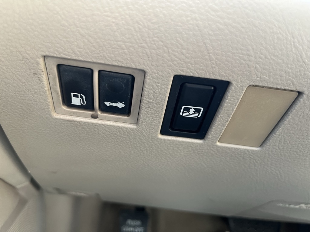 Toyota Avalon  2009 Toyota Avalon  2009