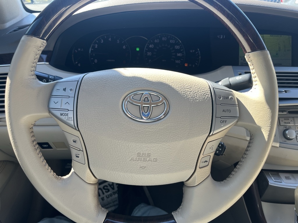 Toyota Avalon  2009 Toyota Avalon  2009