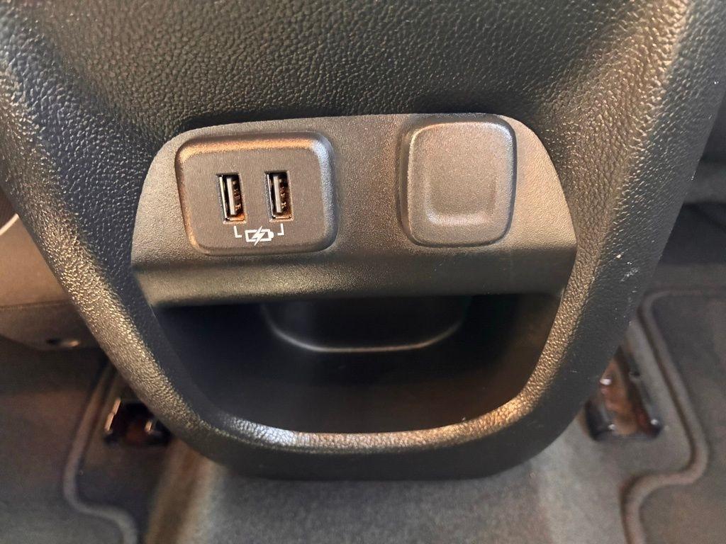 Chevrolet Colorado  2021