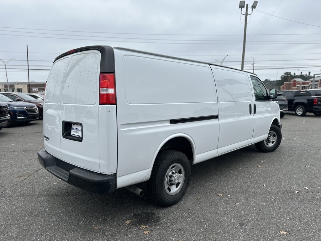 Chevrolet Express Cargo Van  2023
