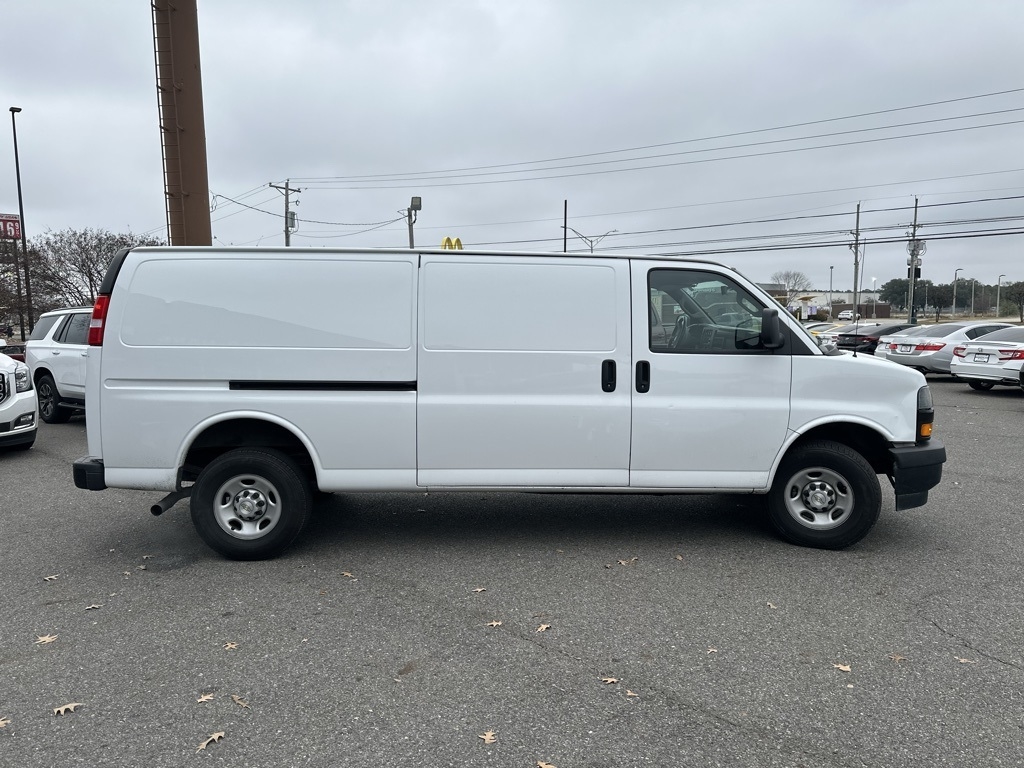 Chevrolet Express Cargo Van  2023