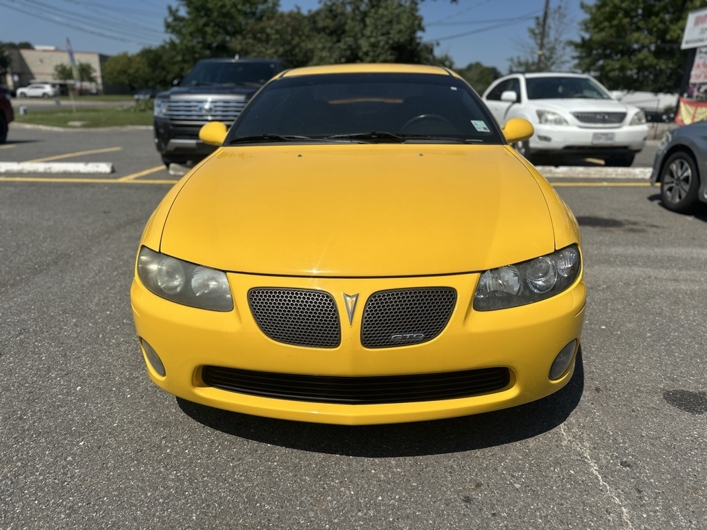 Pontiac GTO  2004