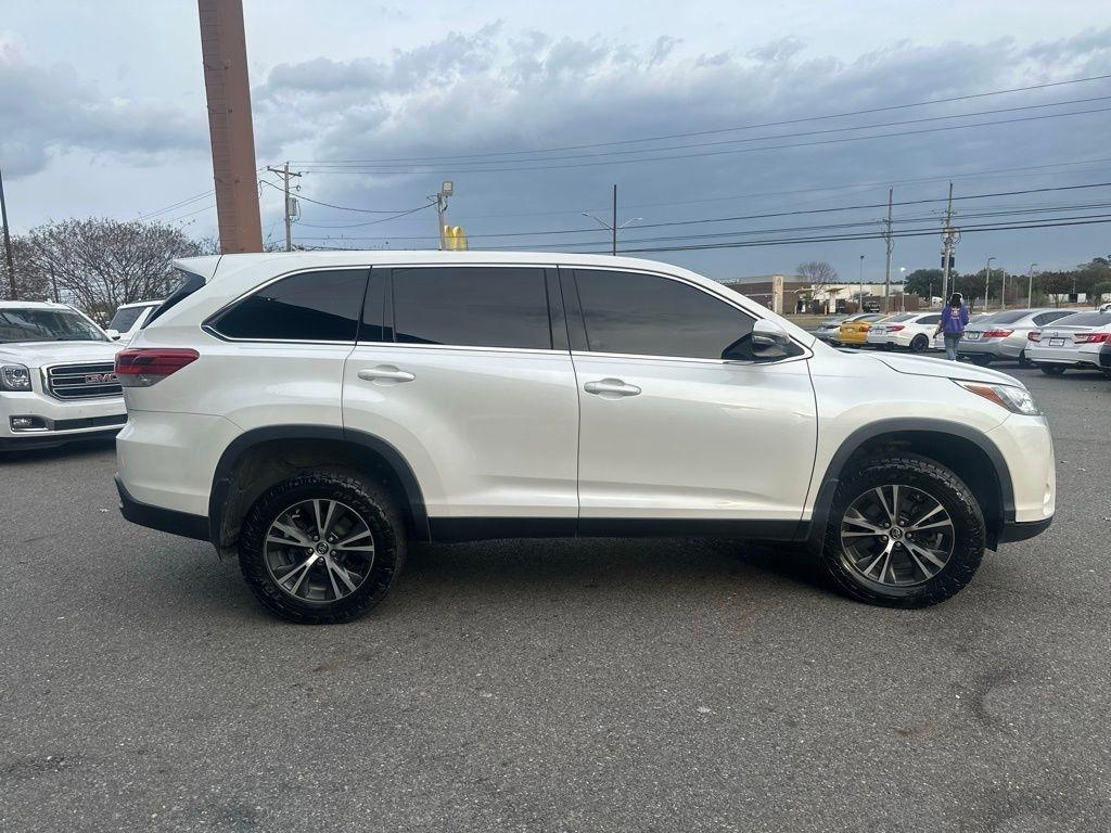 Toyota Highlander  2019