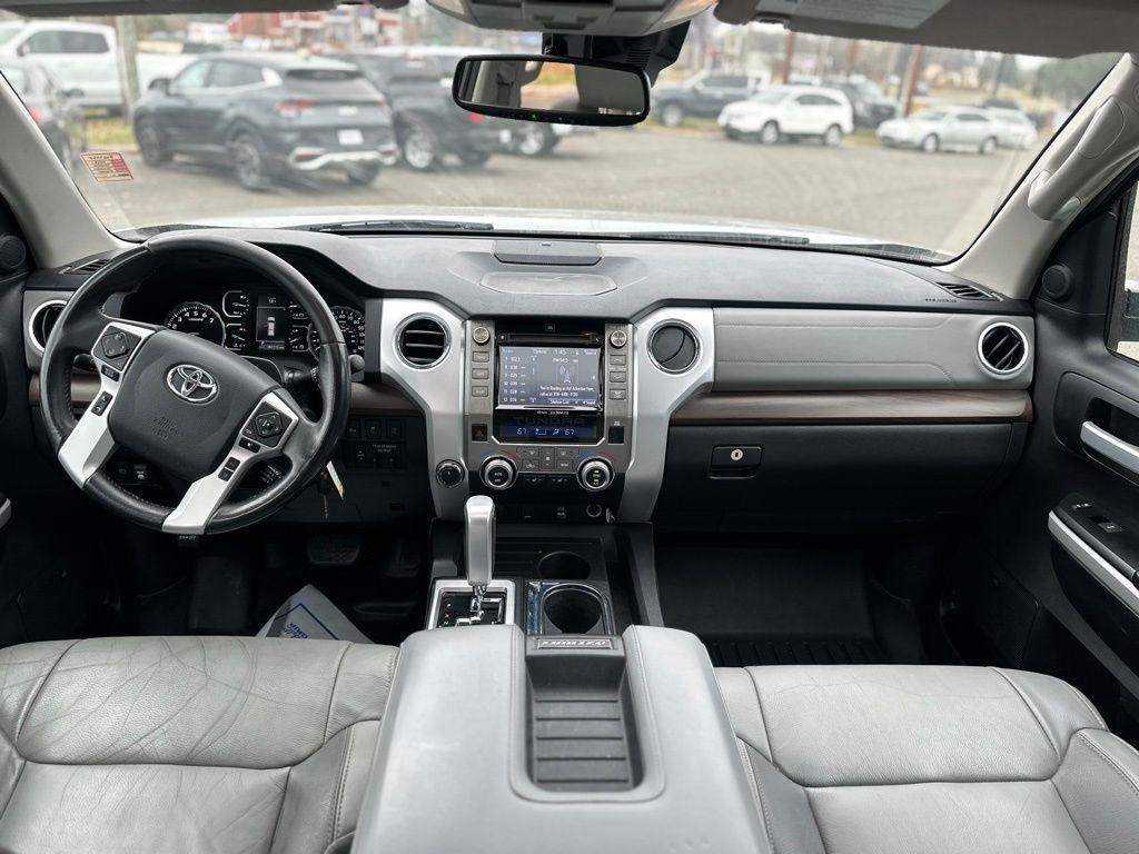 Toyota Tundra 4WD  2019