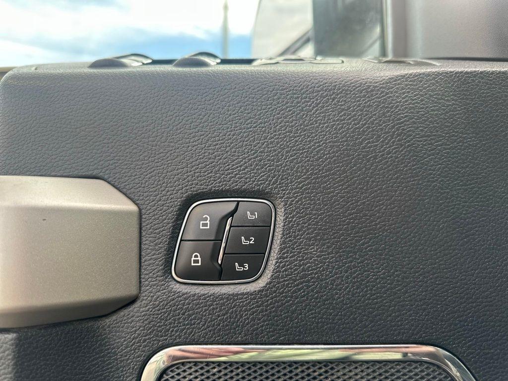 Ford Super Duty F-250 SRW  2022