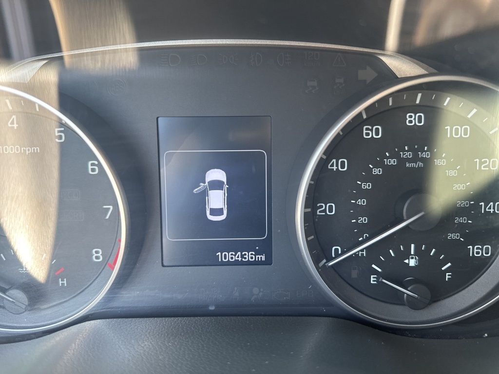 Hyundai Elantra  2017