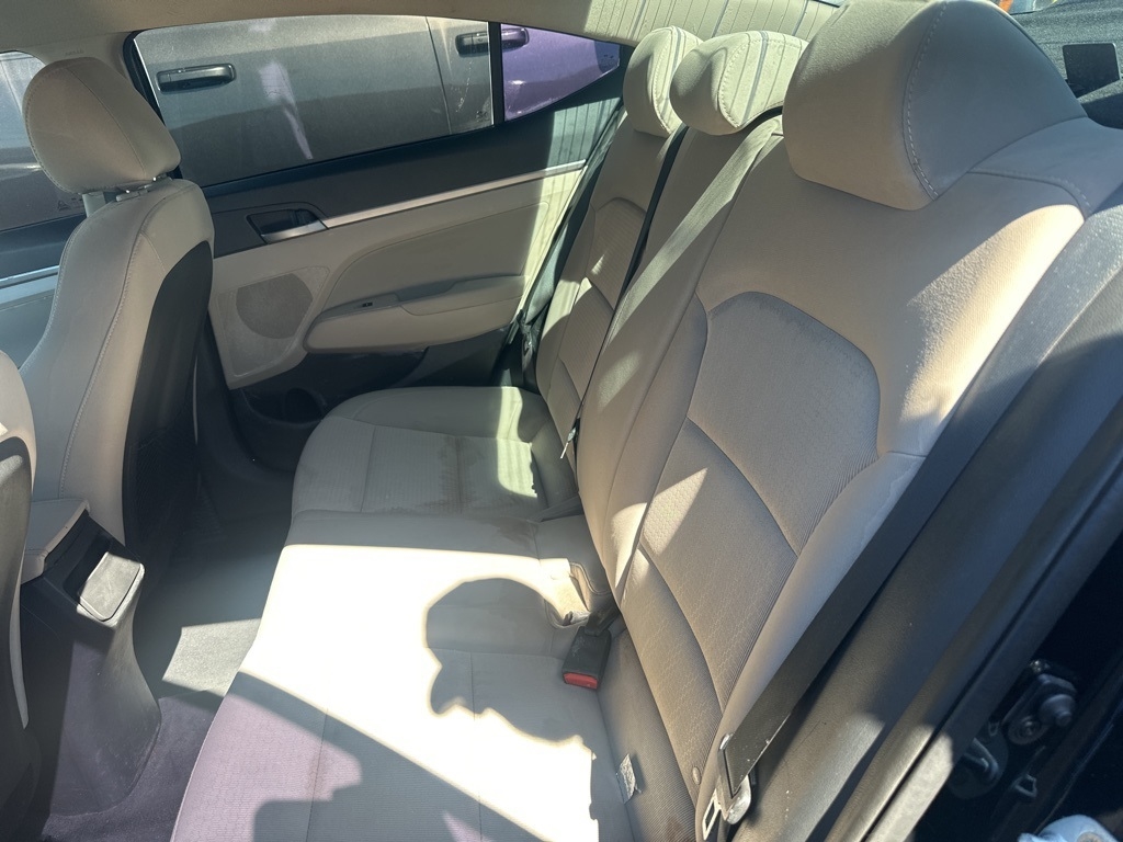 Hyundai Elantra  2017