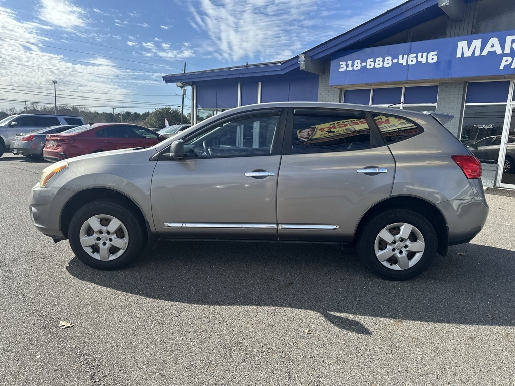 Nissan Rogue  2011