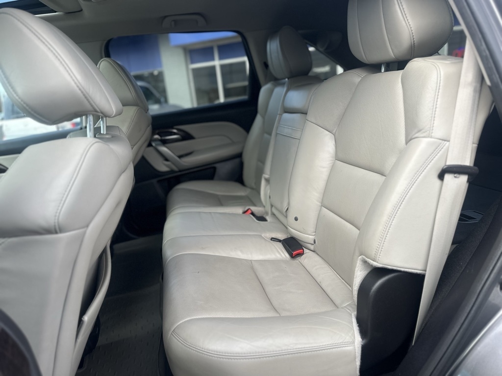 Acura MDX  2011