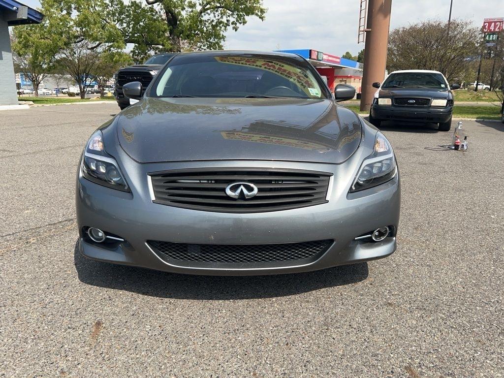 Infiniti Q60 Coupe  2015