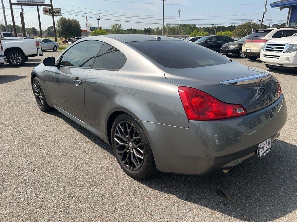 Infiniti Q60 Coupe  2015