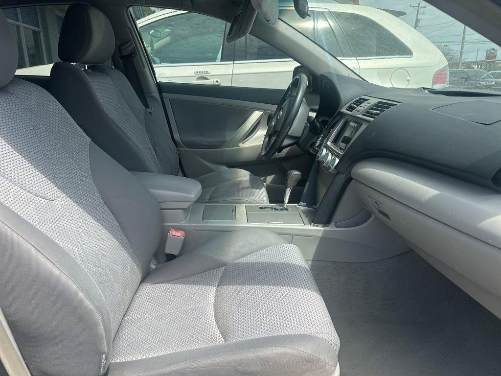 Toyota Camry  2008