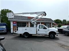 2003 Ford F-550 