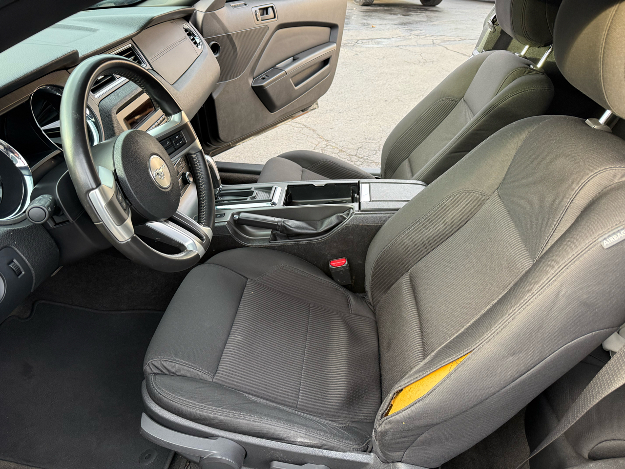 Ford Mustang GT Coupe 2013 Ford Mustang GT Coupe 2013