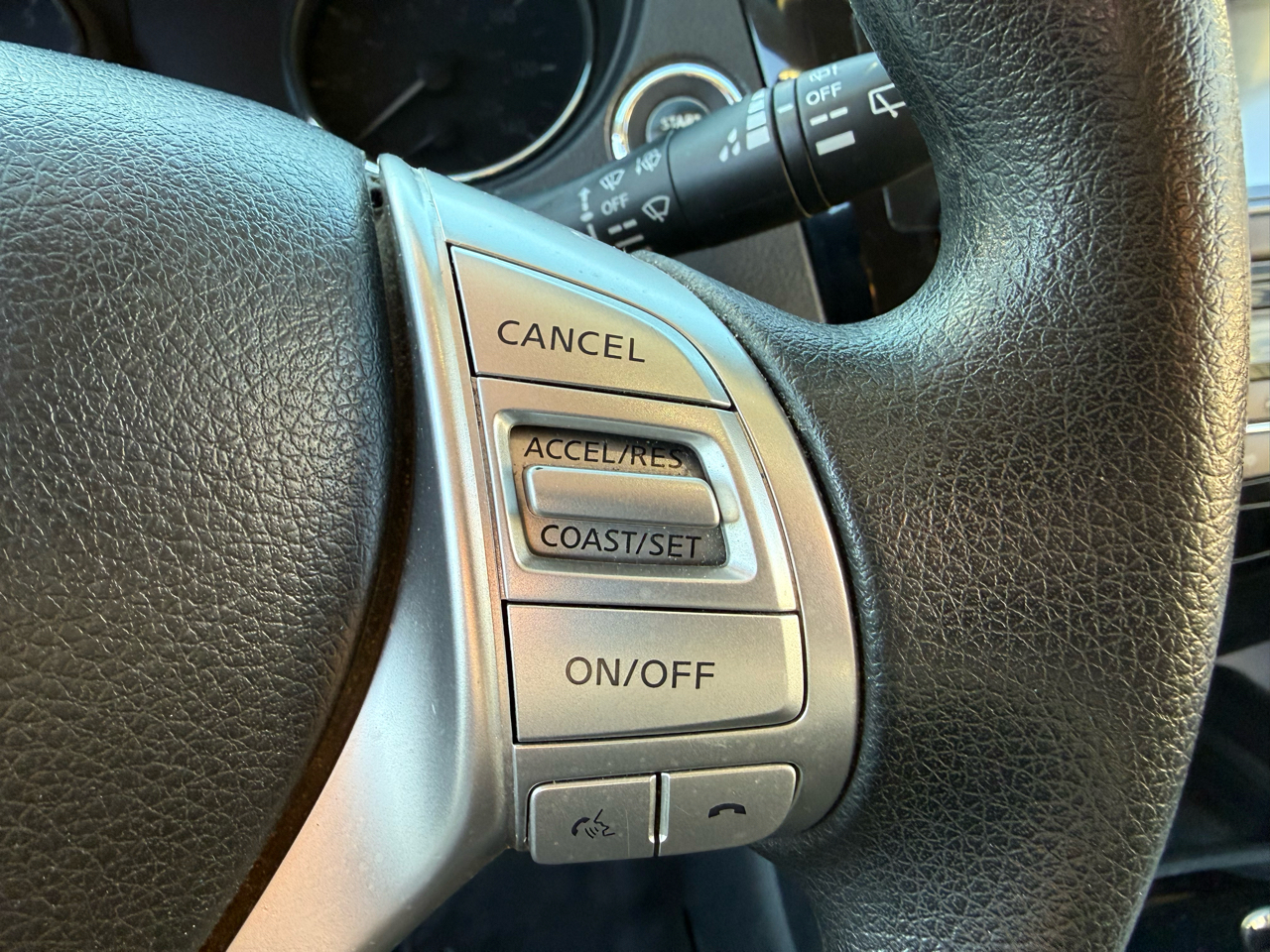 Nissan Rogue SV AWD 2015 Nissan Rogue SV AWD 2015