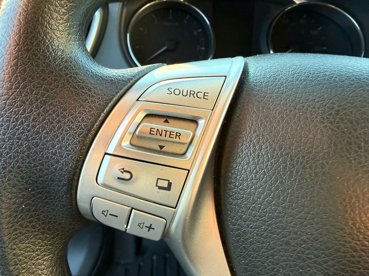 Nissan Rogue SV AWD 2015 Nissan Rogue SV AWD 2015