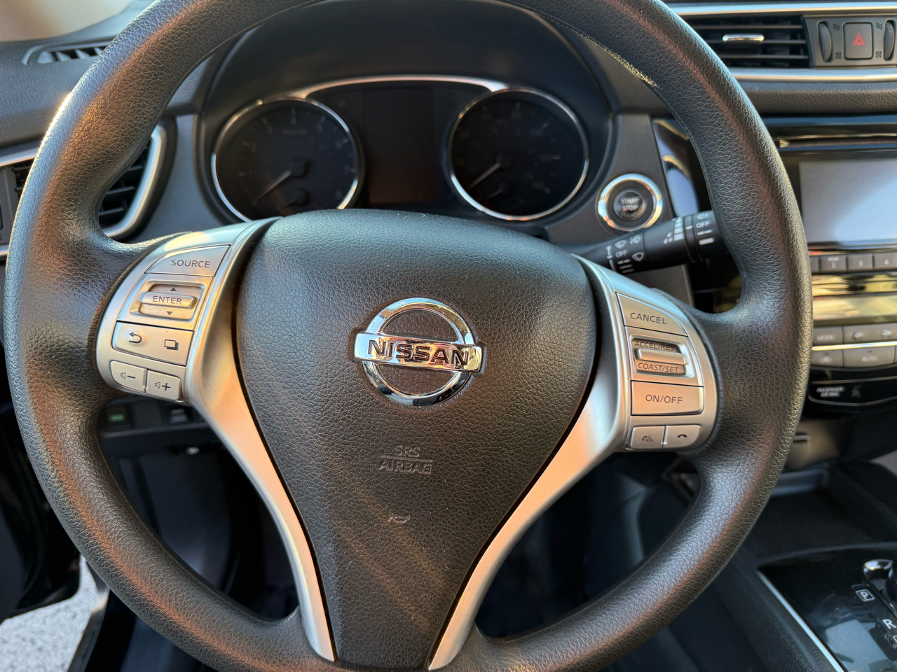 Nissan Rogue SV AWD 2015 Nissan Rogue SV AWD 2015