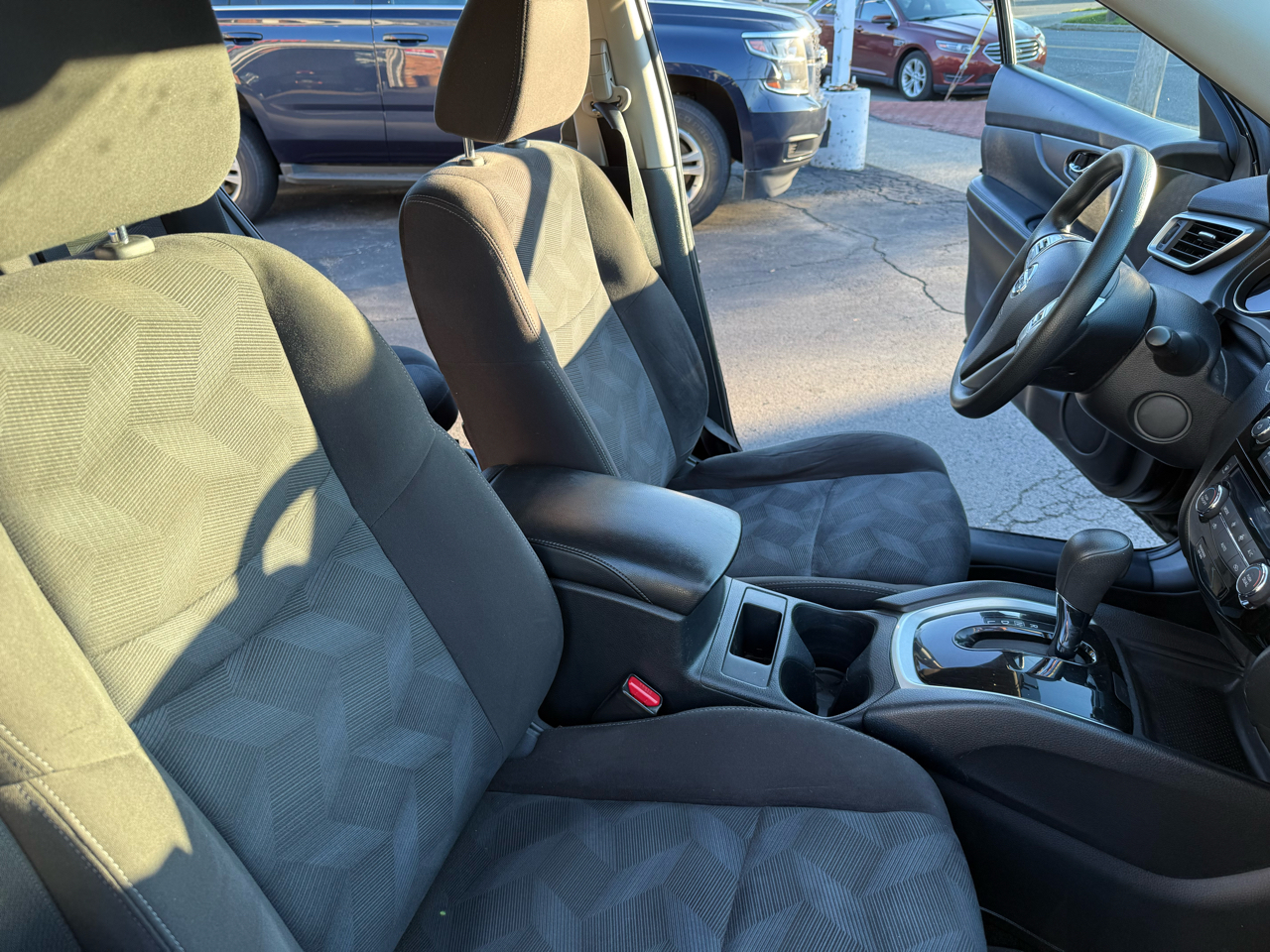 Nissan Rogue SV AWD 2015 Nissan Rogue SV AWD 2015