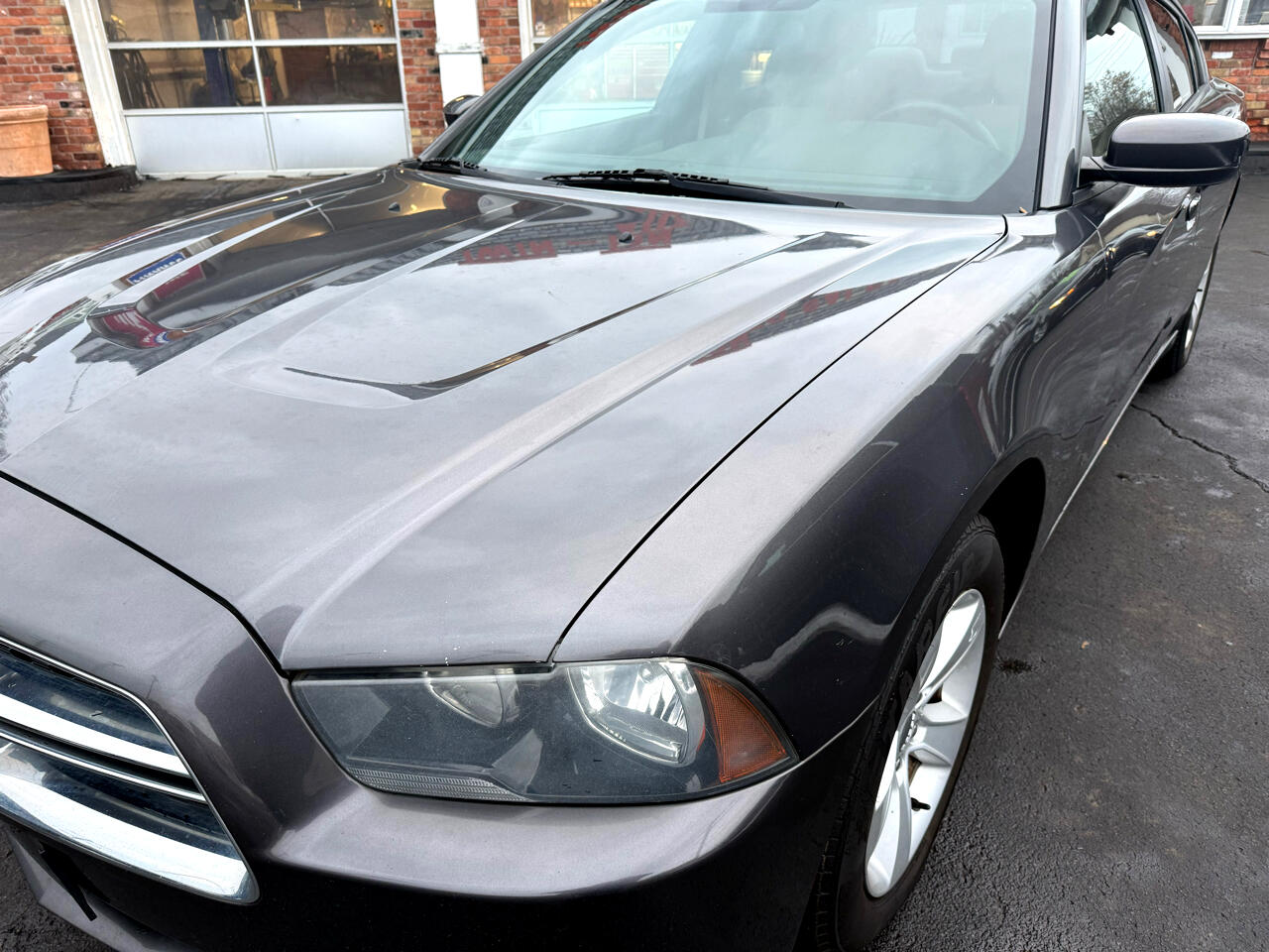 Dodge Charger SE 2014