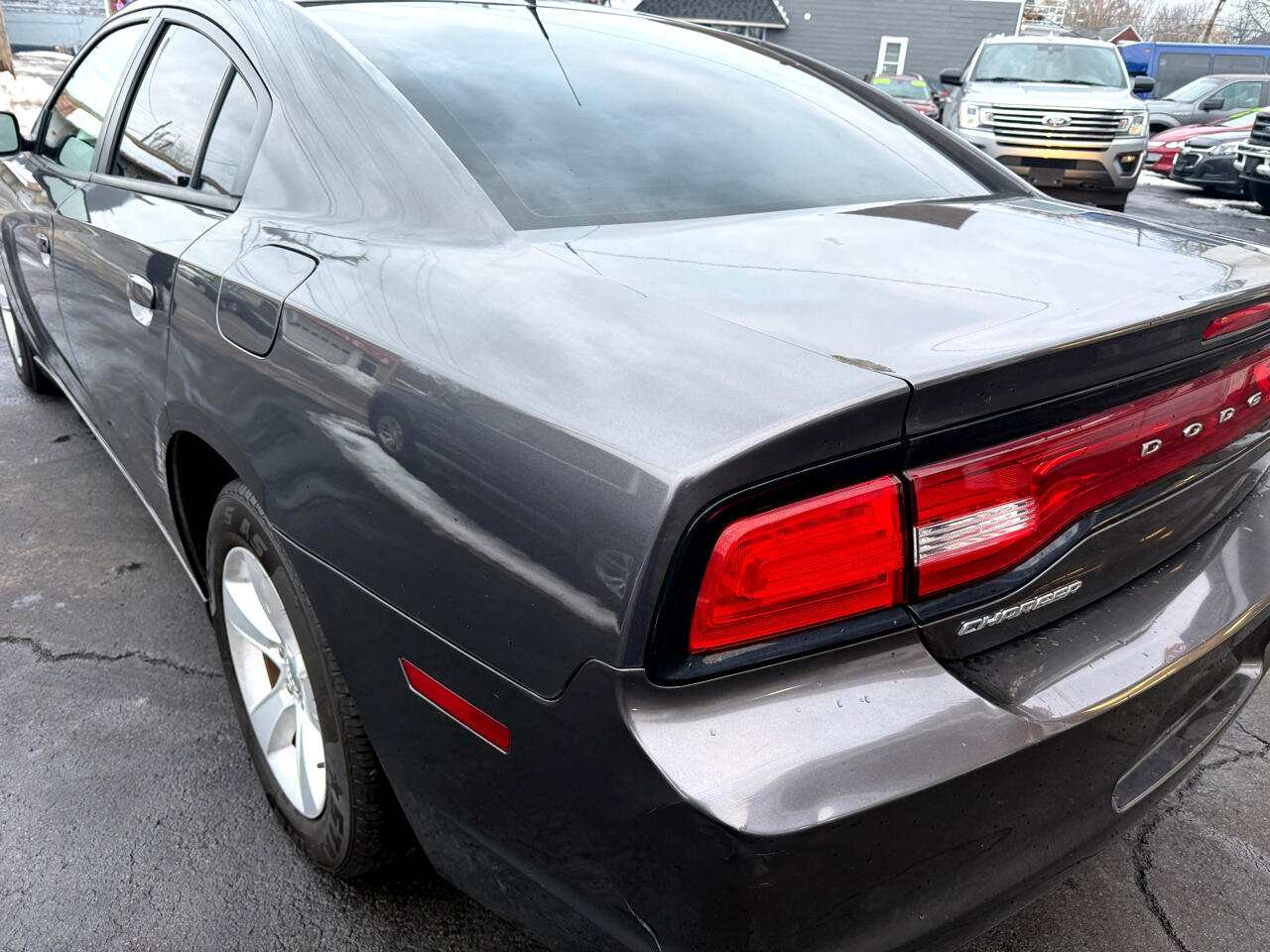 Dodge Charger SE 2014