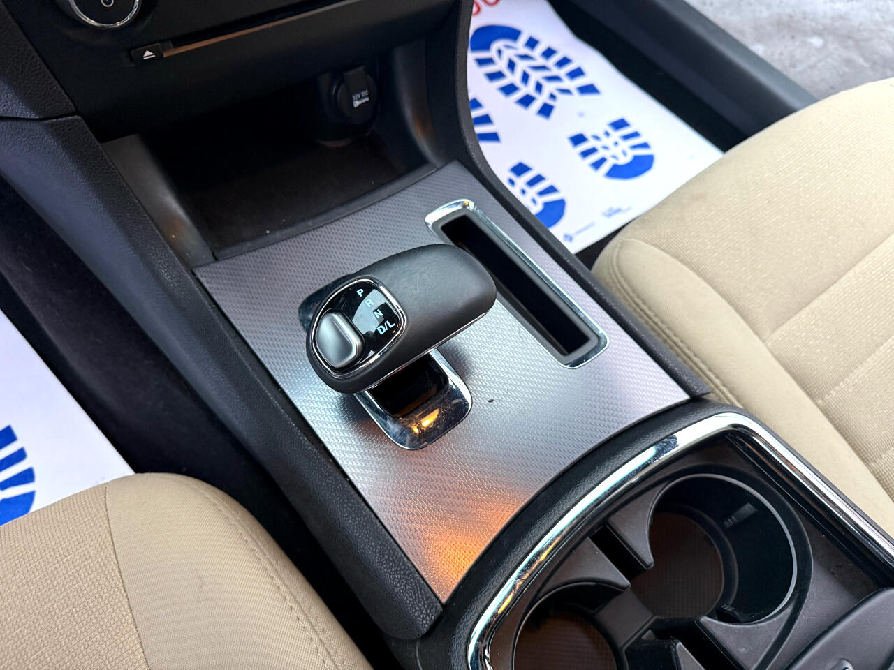 Dodge Charger SE 2014