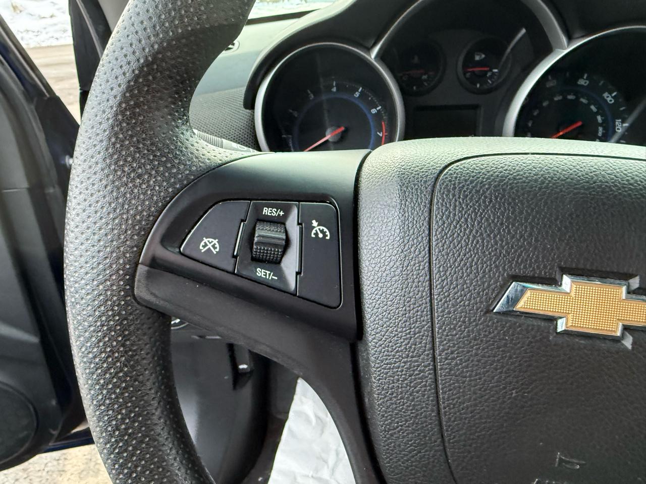 Chevrolet Cruze 1FL 2012