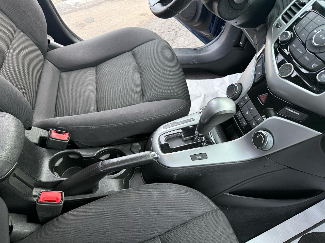 Chevrolet Cruze 1FL 2012