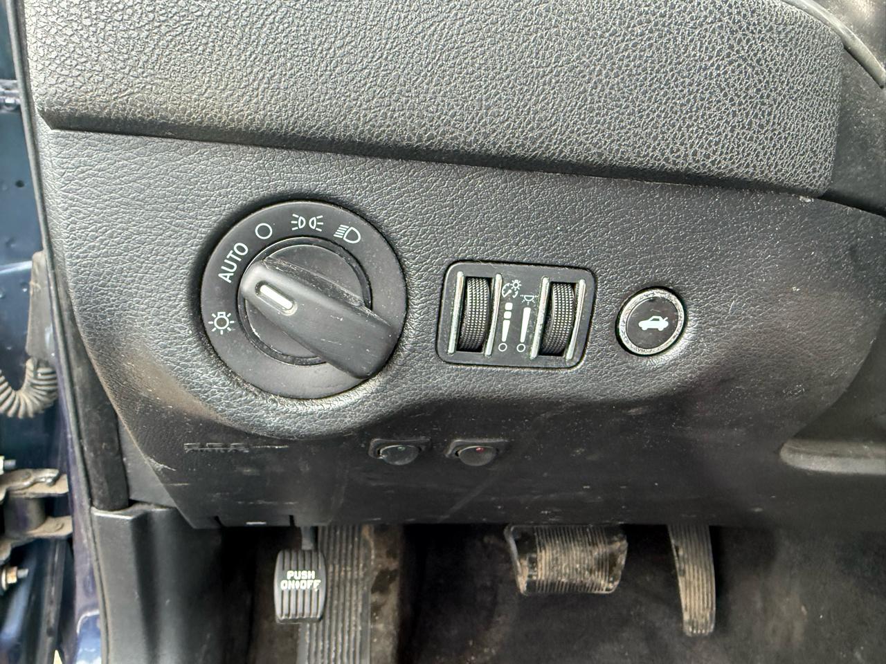 Dodge Charger SE 2014