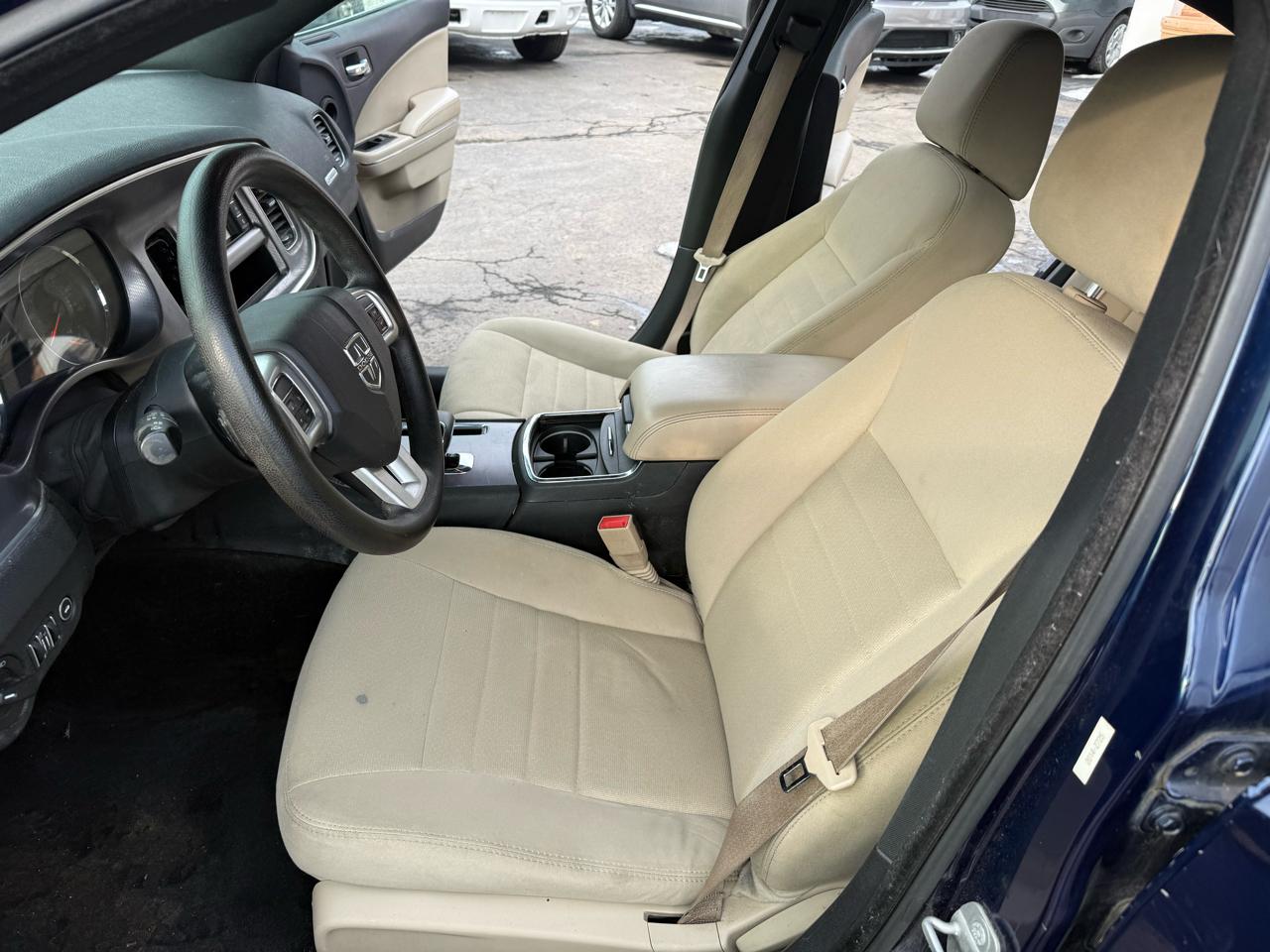 Dodge Charger SE 2014