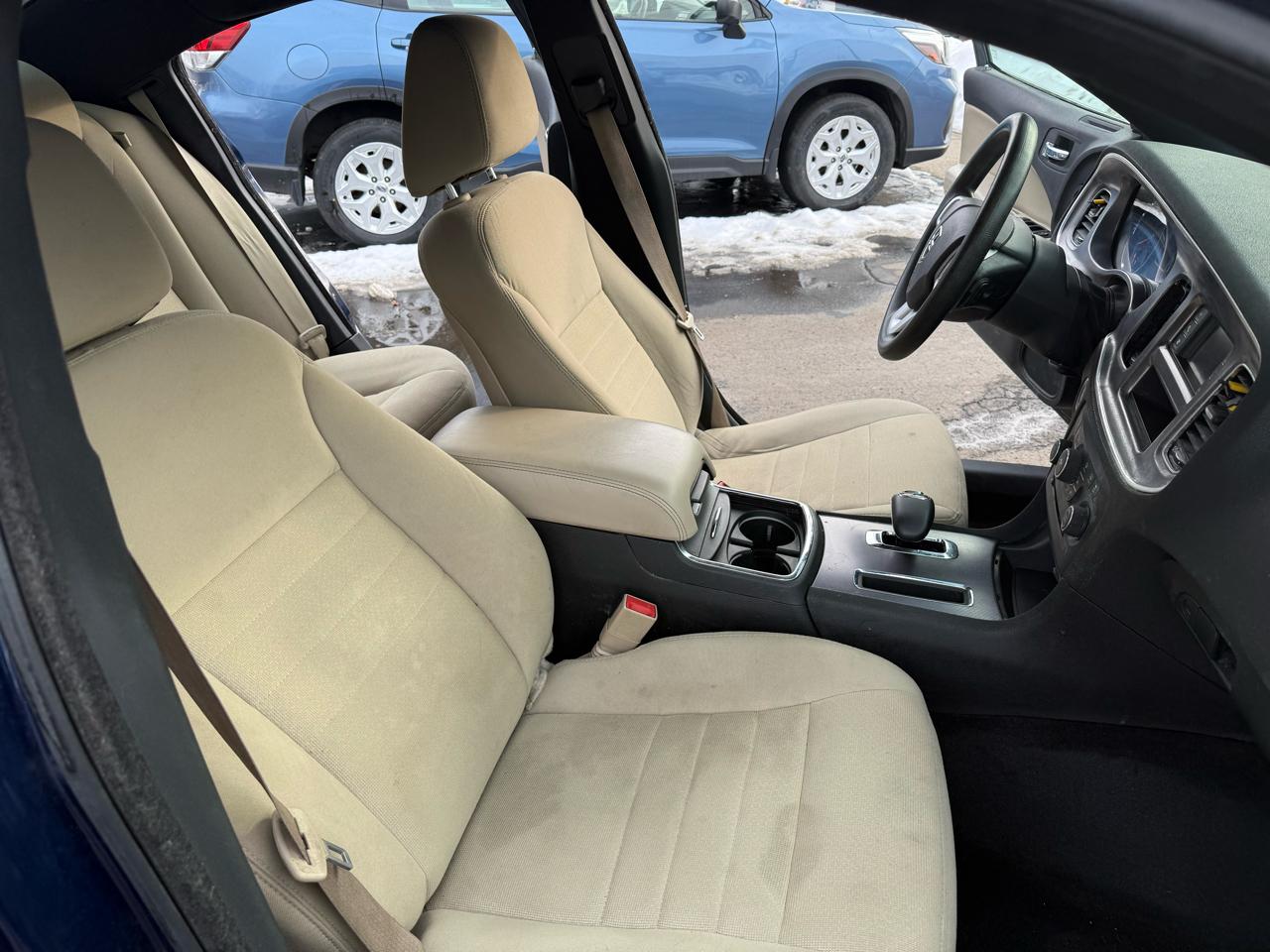 Dodge Charger SE 2014