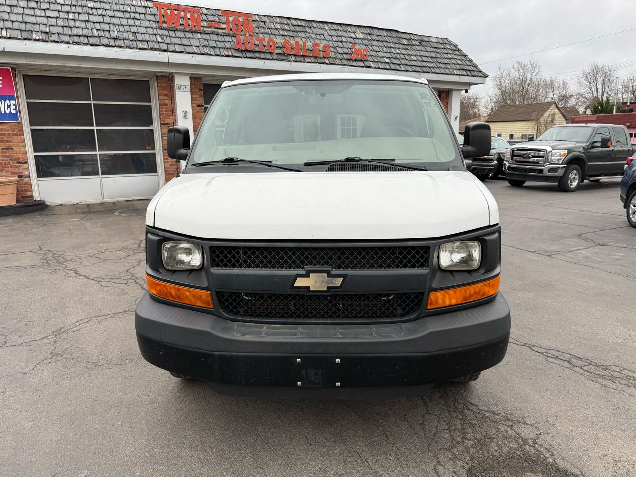 Chevrolet Express 2500 Cargo FFV 2015