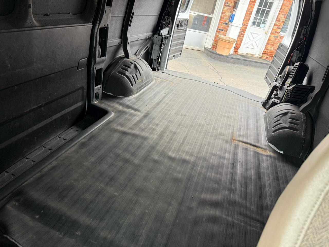 Chevrolet Express 2500 Cargo FFV 2015