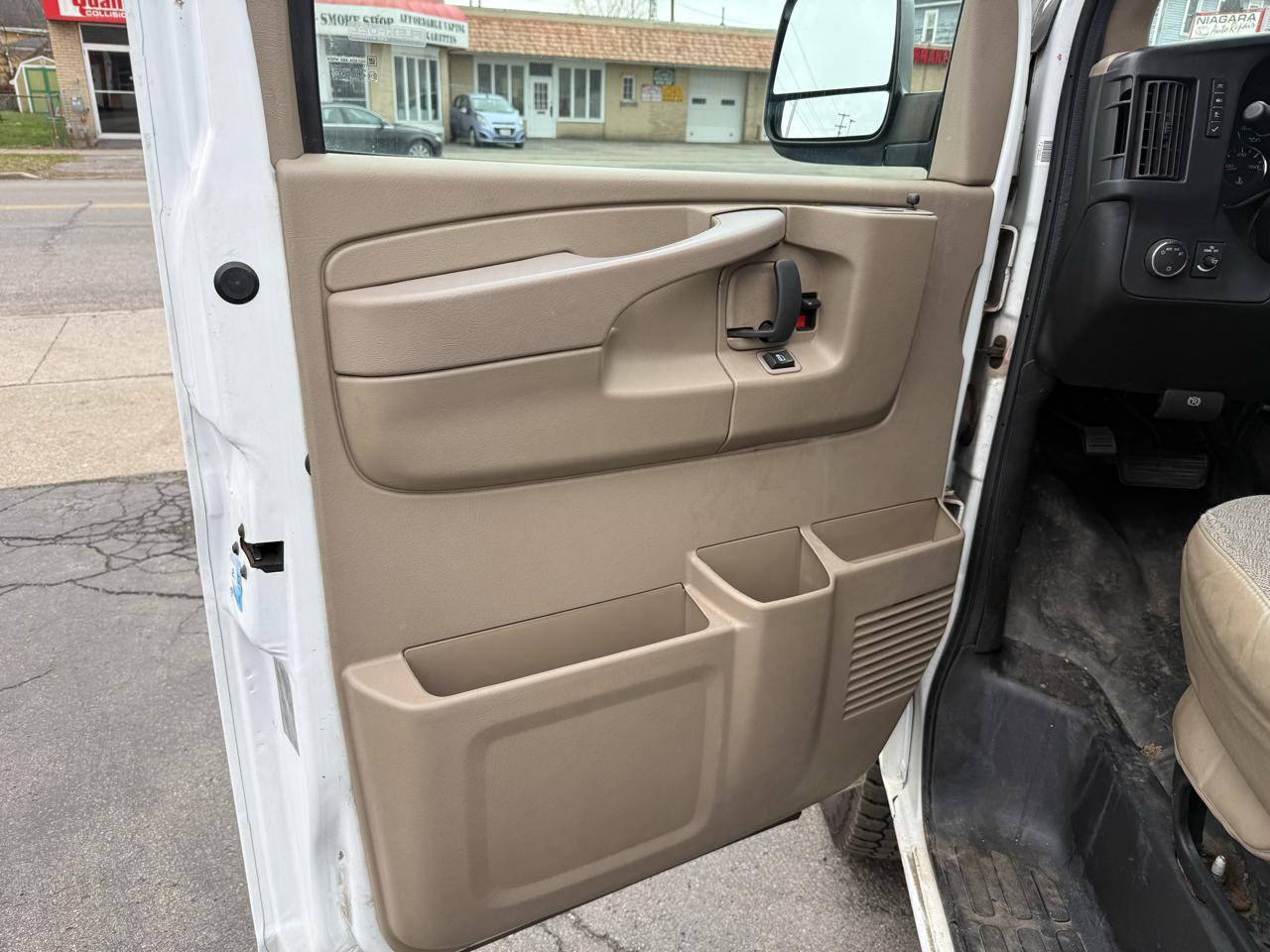 Chevrolet Express 2500 Cargo FFV 2015