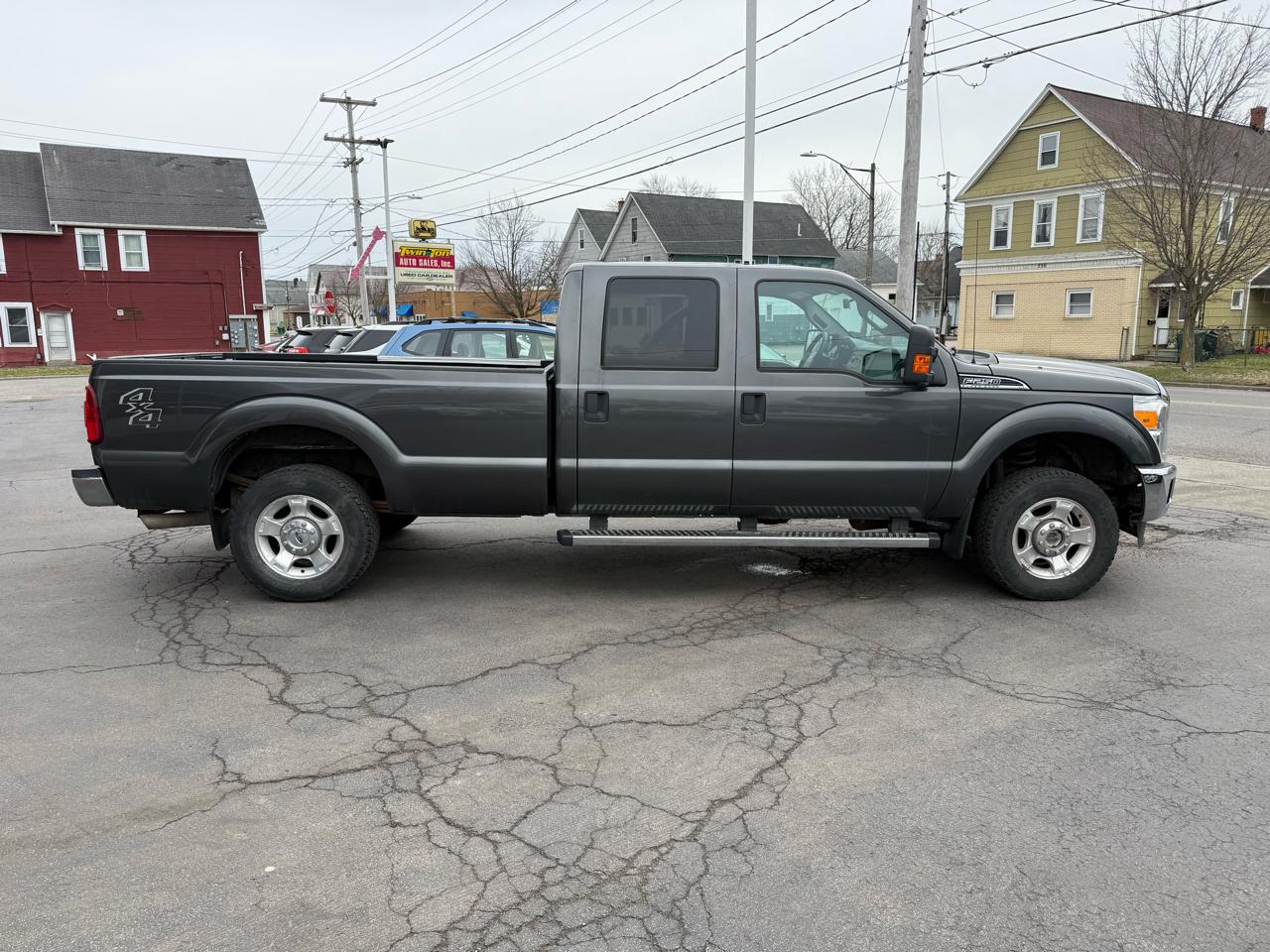 Ford F-250 SD XLT Crew Cab Long Bed 4WD 2015
